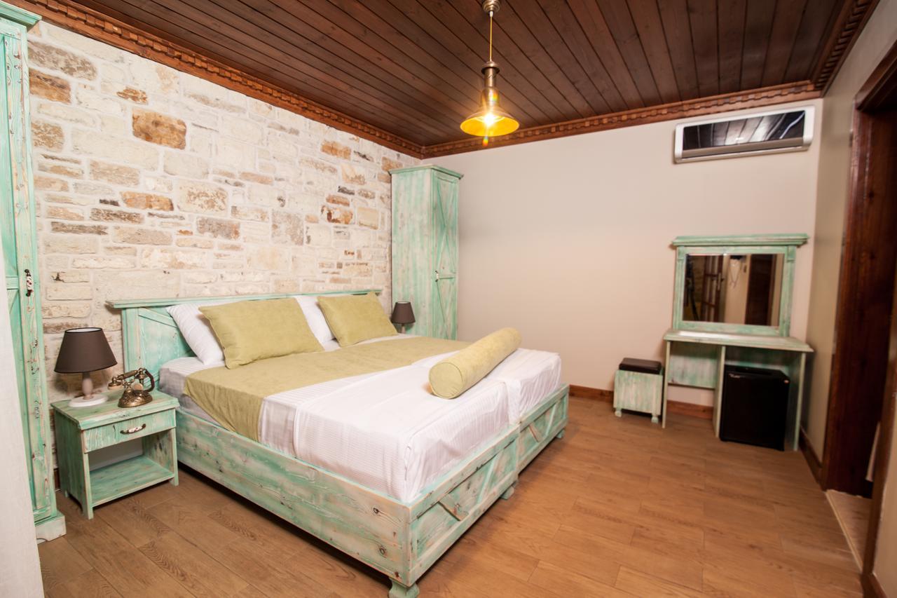 1922 Hotel Yenifoca 외부 사진