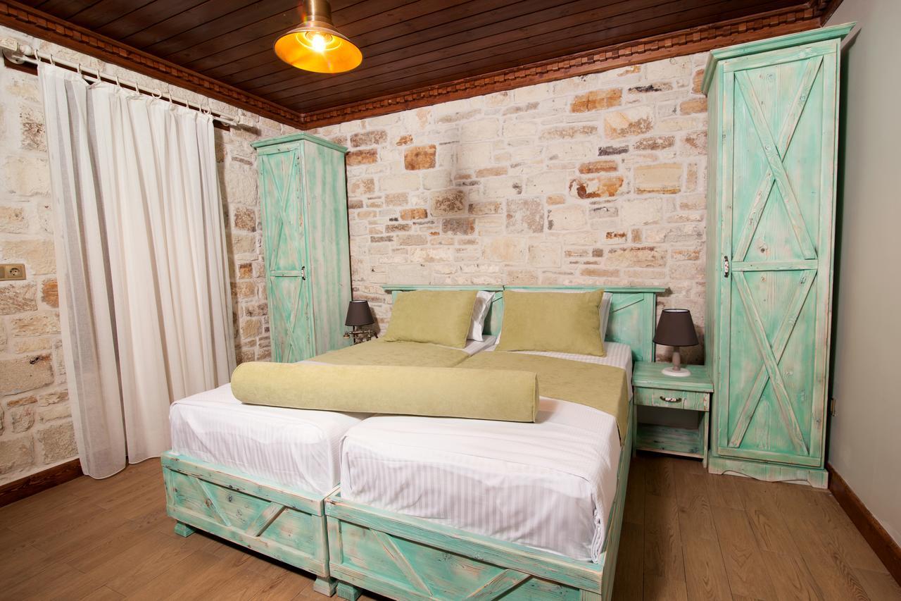 1922 Hotel Yenifoca 외부 사진