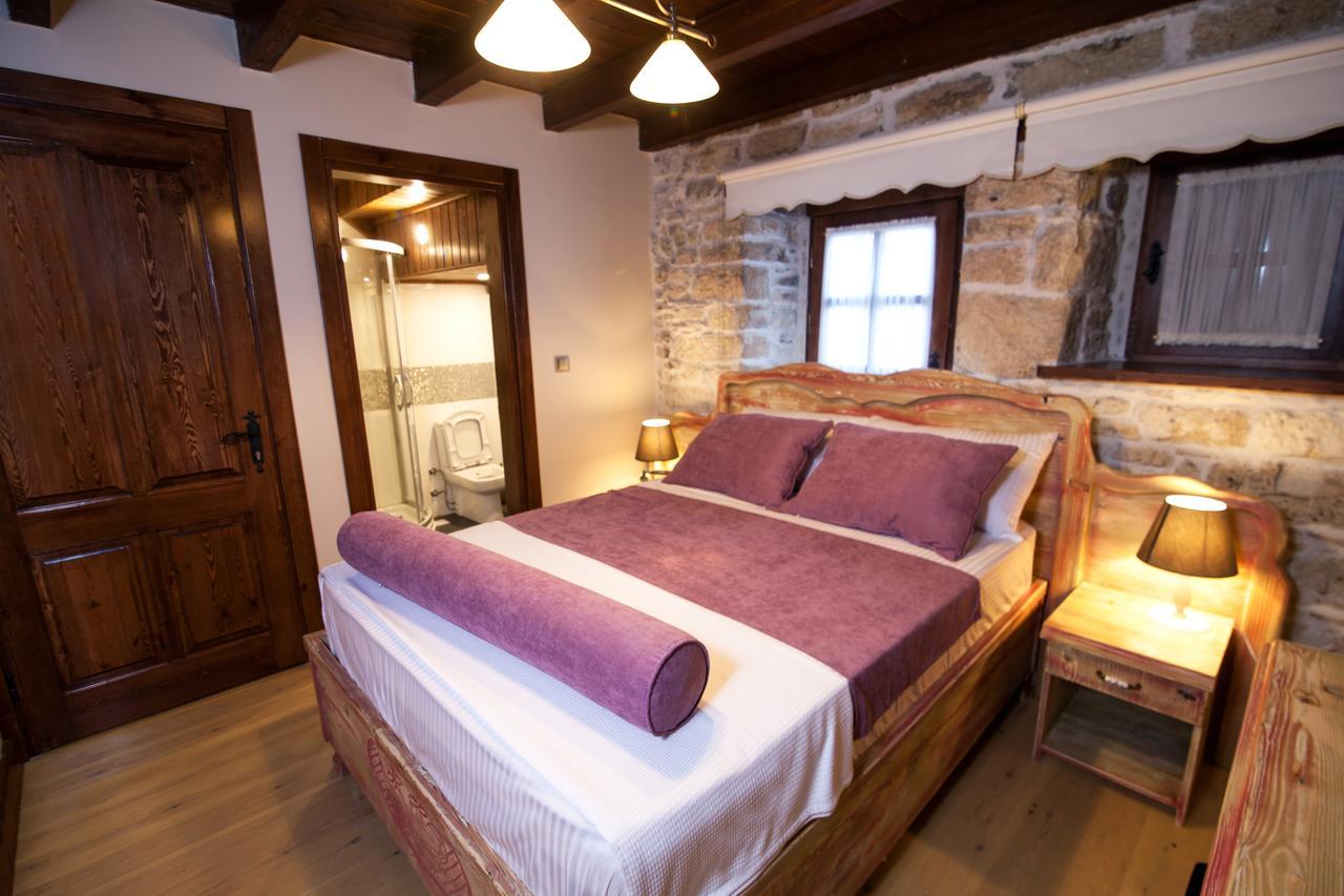 1922 Hotel Yenifoca 외부 사진